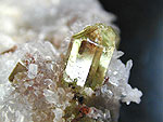 apatite21_2.jpg (44184 バイト)