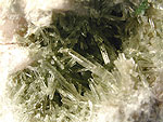 diopside23_1.jpg (53599 バイト)