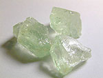 hiddenite2.jpg (23687 バイト)